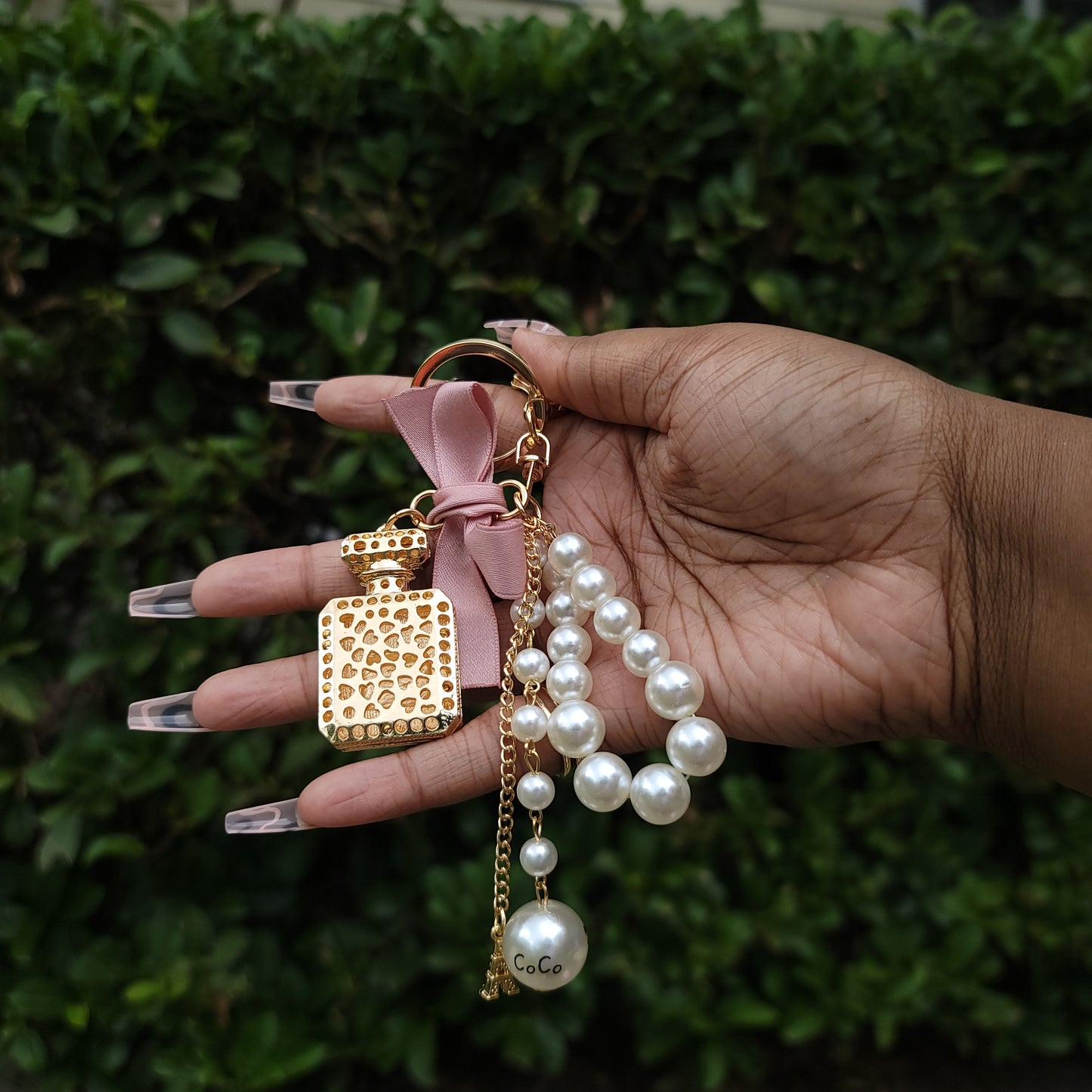 Glam Perfume Bottle Keychain – Fashionable & Cute